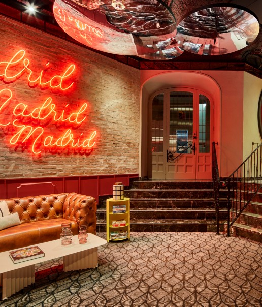 Avani_Alonso_Martinez_Madrid_Hotel_Lobby_View_Stairs